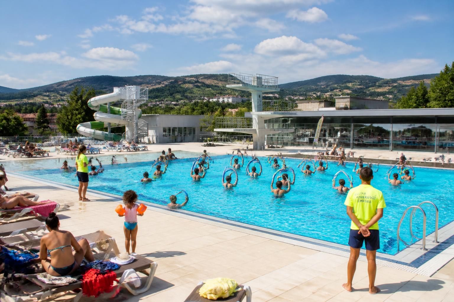 découvrez les horaires d'ouverture, les tarifs et les activités proposées à la piscine de lempdes pour profiter pleinement de vos moments de détente et de sport aquatique.