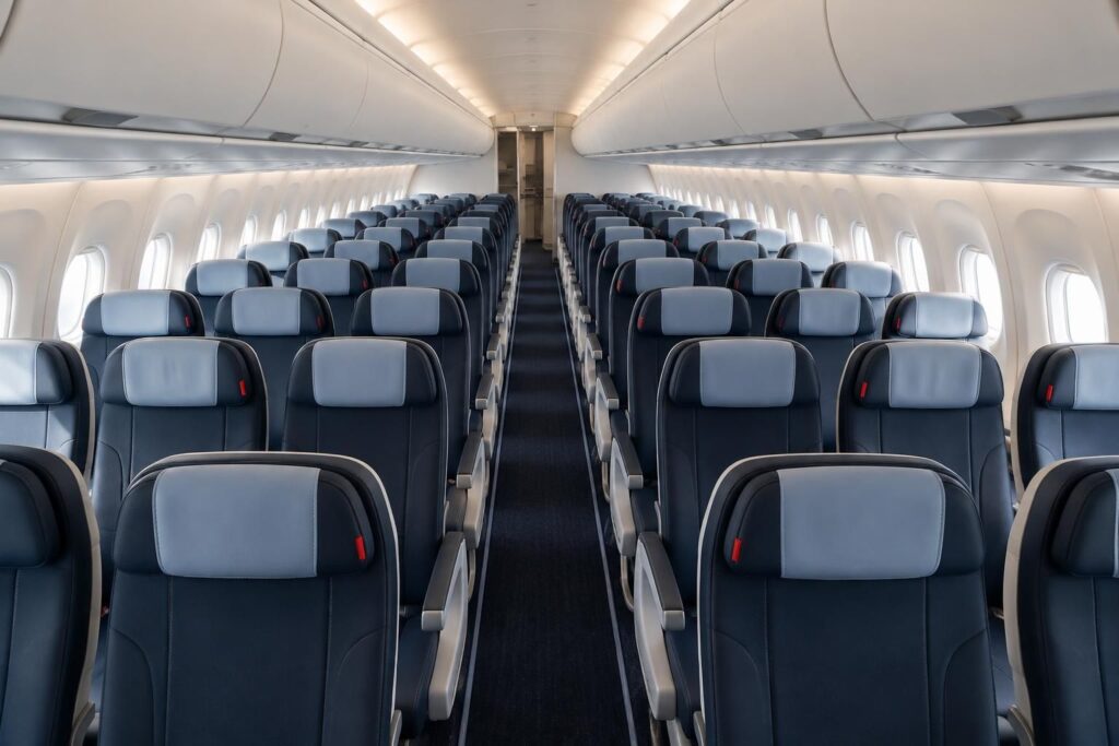 découvrez le plan cabine de l’airbus a220-300 d’air france et son aménagement intérieur : configuration des sièges, confort et équipements à bord.